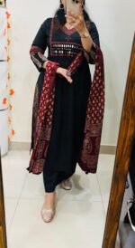 PC1382 - Image 2