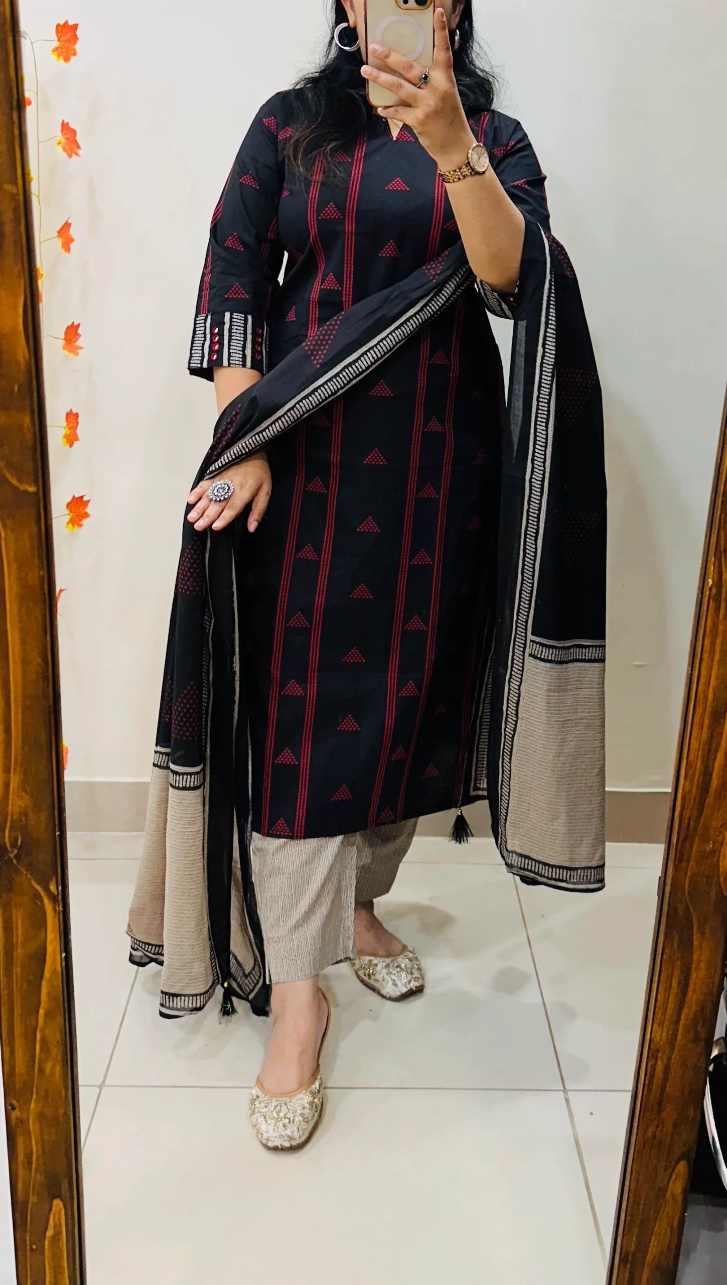 26-04-04-23-34_7 PC1278 - Image 1