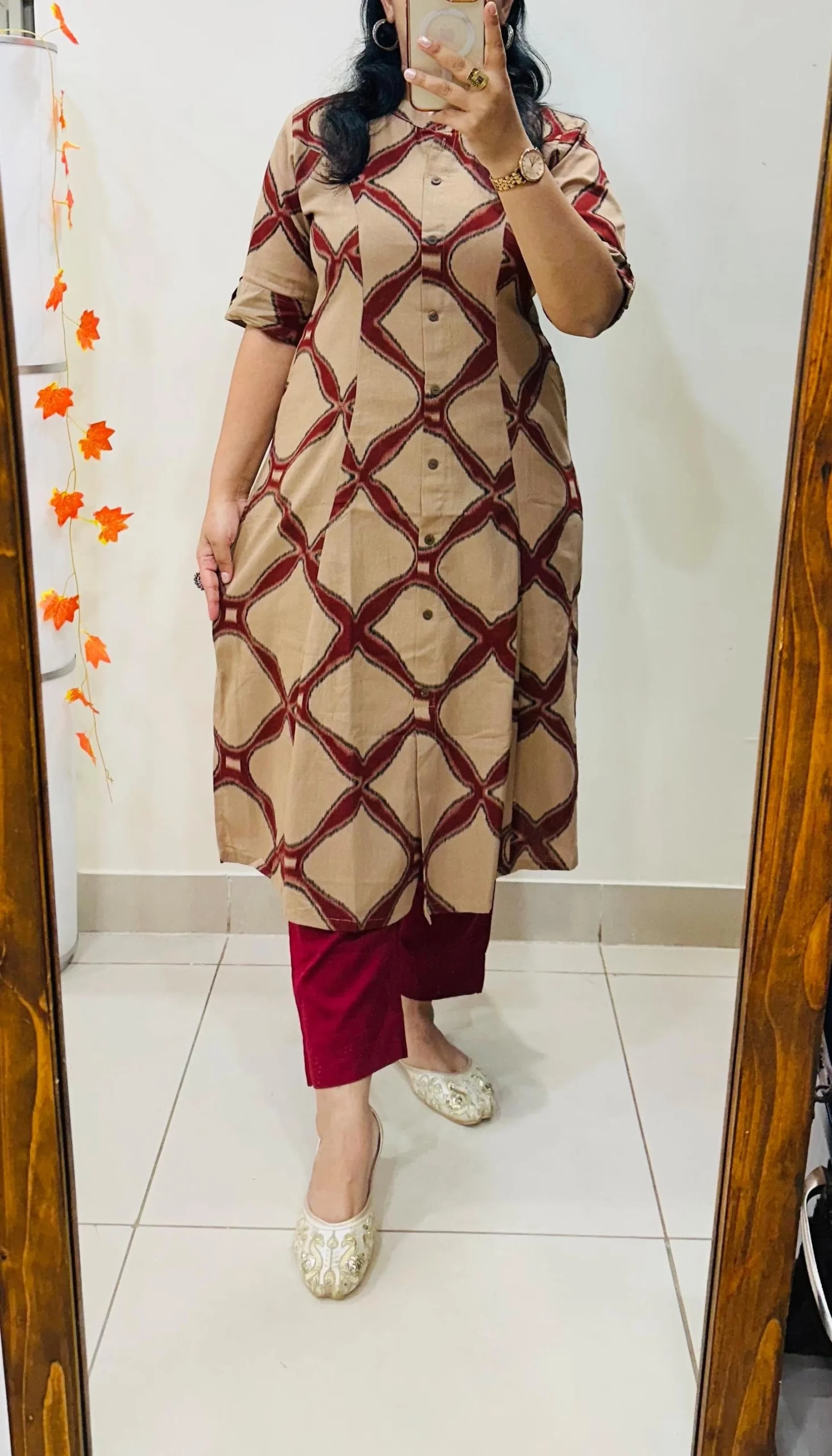 26-10-23-07-17_0 PC1914 - Image 1